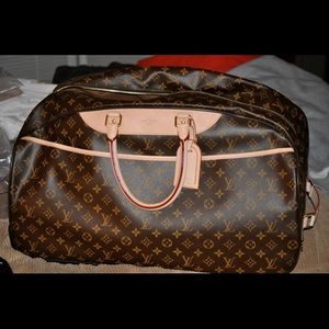 Sold Louis Vuitton Eole 60 Luggage